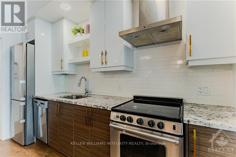 28222065/311-320-miwate-private/mechanicsville/ottawa/ontario/K1R6K8_14