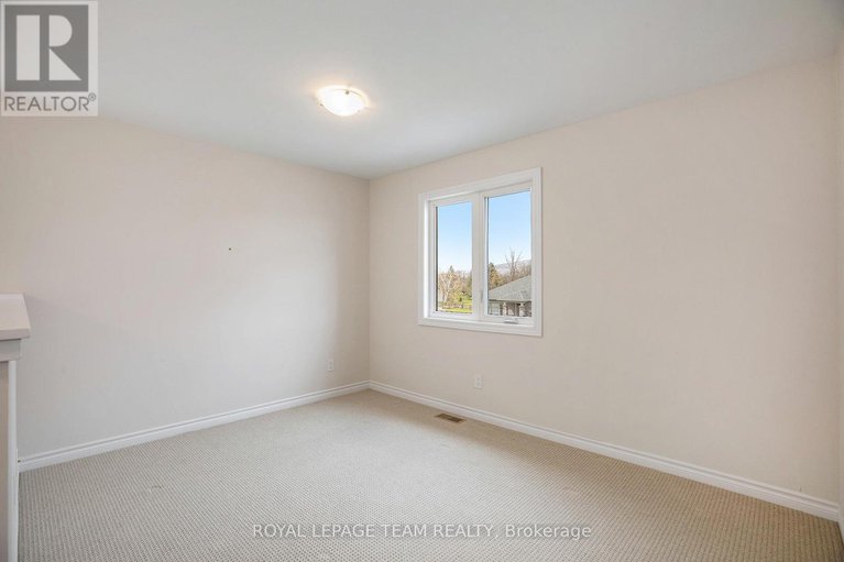 28875881/521-kindred-crescent/north-grenville-twp-kemptville-south/north-grenville/ontario/K0G1J0_29