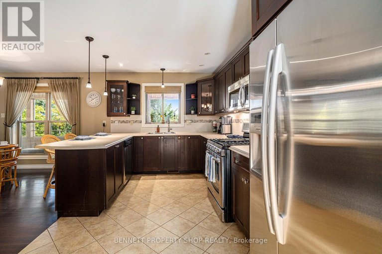 28877435/250-horne-lake-road/lanark-highlands-dalhousie-twp/lanark-highlands/ontario/K0G1K0_5