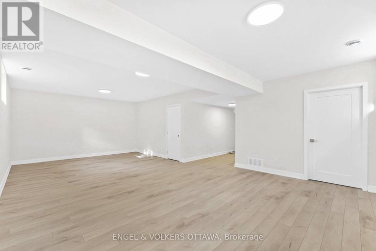 28990496/48-mcnaughton-avenue/ottawa-east/ottawa/ontario/K1S0J2_30
