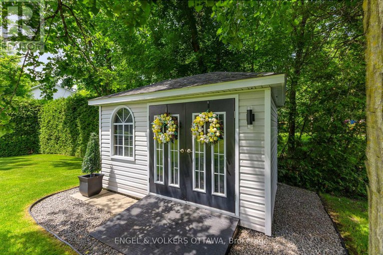 29031876/1591-stephanie-anne-drive/greely/ottawa/ontario/K4P1M8_42