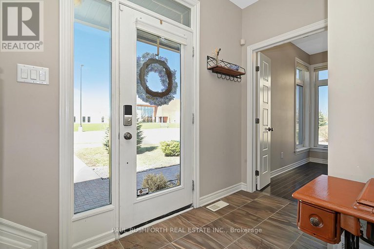 28478893/610-chaperal-private/avalon-west/ottawa/ontario/K4A0Y2_3