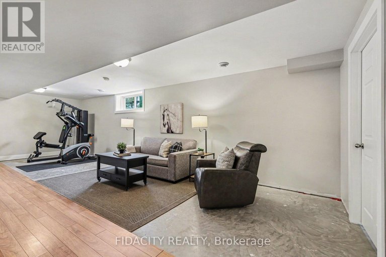 29514789/21-galens-way/kemptville/north-grenville/ontario/K0G1J0_25