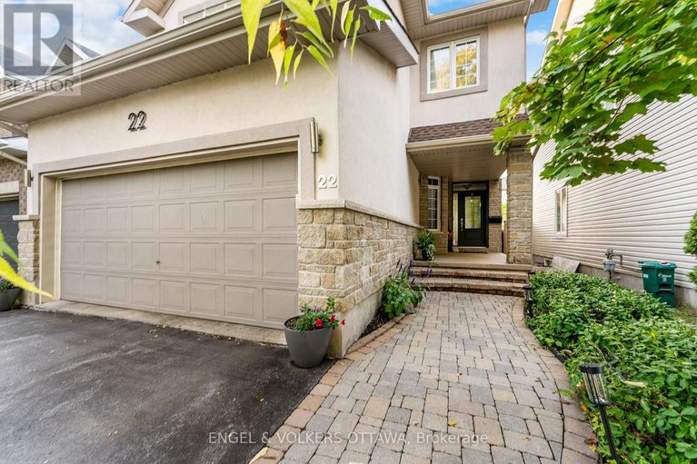 28911455/22-friendly-crescent/stittsville-south/ottawa/ontario/K2S2B6_3