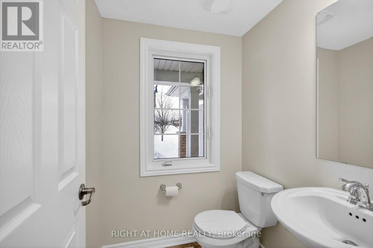 29406516/766-mayfly-crescent/half-moon-bay/ottawa/ontario/K2J6C7_5