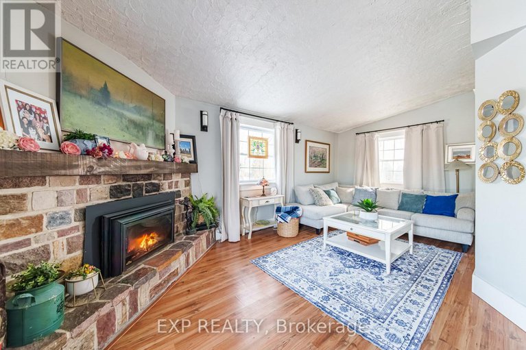 29447328/20267-county-road-18-road/south-glengarry-charlottenburgh-twp/south-glengarry/ontario/K0C2J0_18