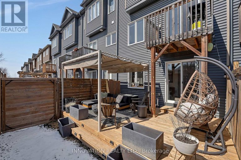 29581806/46-barn-swallow-private-s/riverside-southgloucester-glen/ottawa/ontario/K4M0H5_38