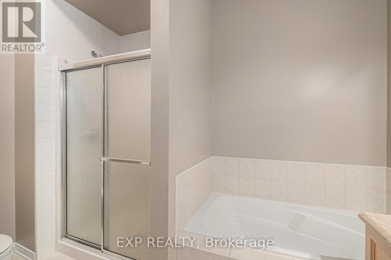 28707843/652-country-trail-private/carlsbad-springs/ottawa/ontario/K0A1K0_16