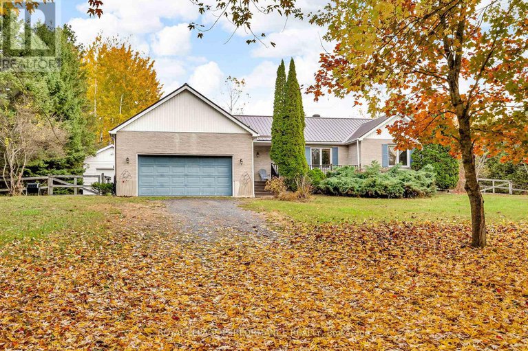 29148210/3781-delorme-crescent/north-glengarry-kenyon-twp/north-glengarry/ontario/K0C1A0_3