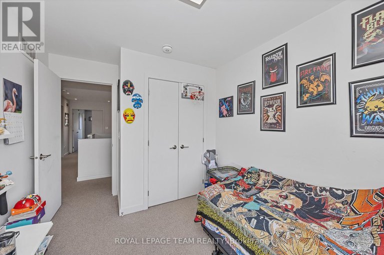 28504001/522-borbridge-avenue/riverside-southgloucester-glen/ottawa/ontario/K4M0H9_30
