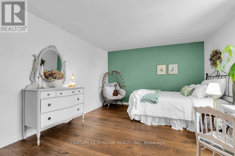 29334343/25-waterton-crescent/bridlewood/ottawa/ontario/K2M1Y8_29