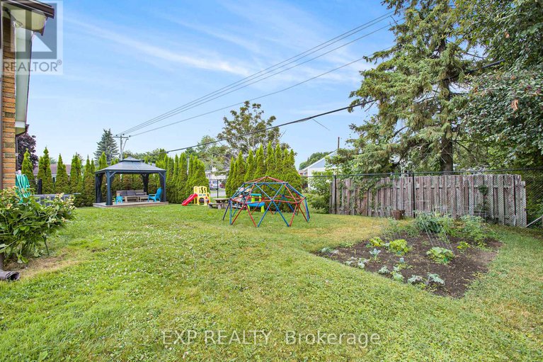 28598895/47-meikle-street/morrisburg/south-dundas/ontario/K0C1X0_28