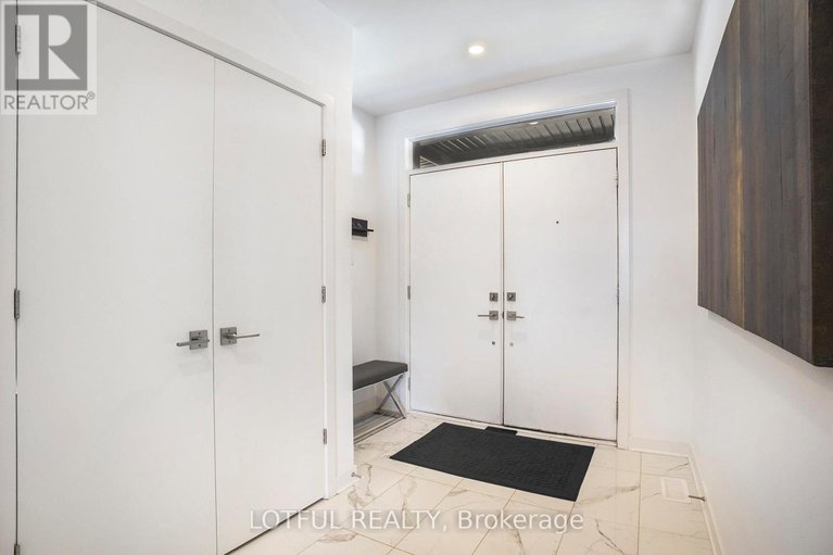29475387/522-ascender-avenue/mer-bleuebradley-estatesanderson-park/ottawa/ontario/K1W0R6_3