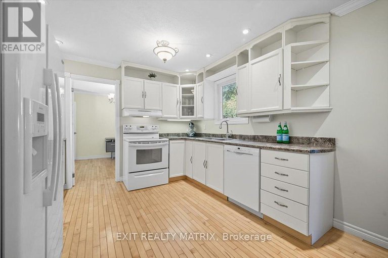 28933679/159-dunlop-crescent/village-of-russell/russell/ontario/K4R1B3_12