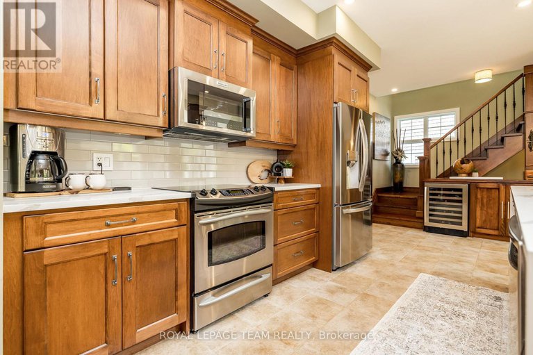 28462571/19-turtle-point-private/morgans-grantsouth-march/ottawa/ontario/K2K3P1_8