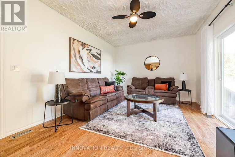 29411752/100-canyon-drive/fitzroy-ward-south-east/ottawa/ontario/K0A2H0_16