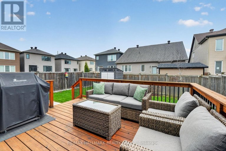 29678239/558-genevriers-street/avalon-west/ottawa/ontario/K4A0Y9_33