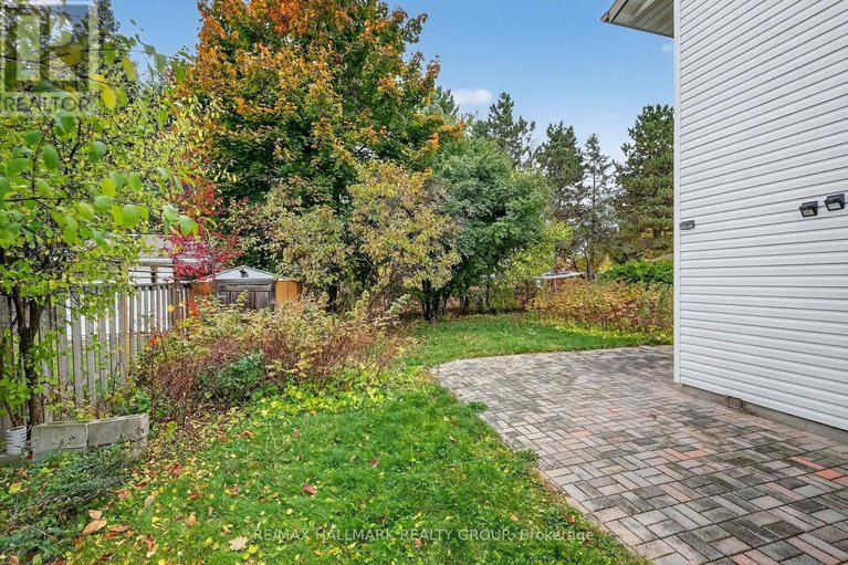 29038840/1415-plumber-avenue/carson-grove/ottawa/ontario/K1K4B2_39