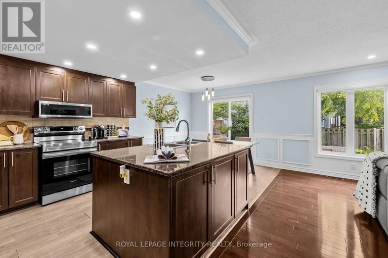 28922578/506-southfield-way/avalon-east/ottawa/ontario/K4A0H2_14
