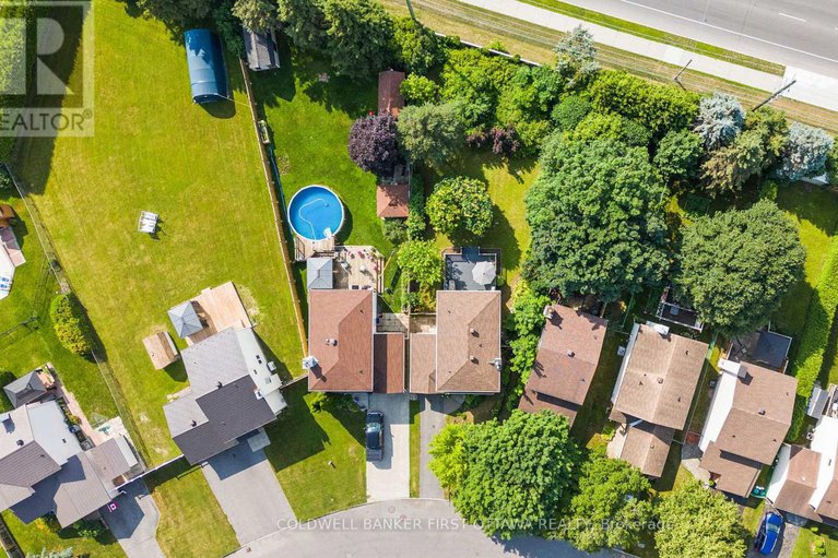 28600094/1883-des-prairies-avenue/queenswood-heights-south/ottawa/ontario/K1E2R5_38