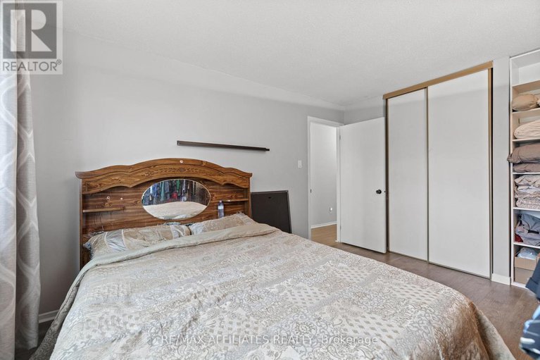 28876717/43-bluegrass-drive/bridlewood/ottawa/ontario/K2M1G2_21
