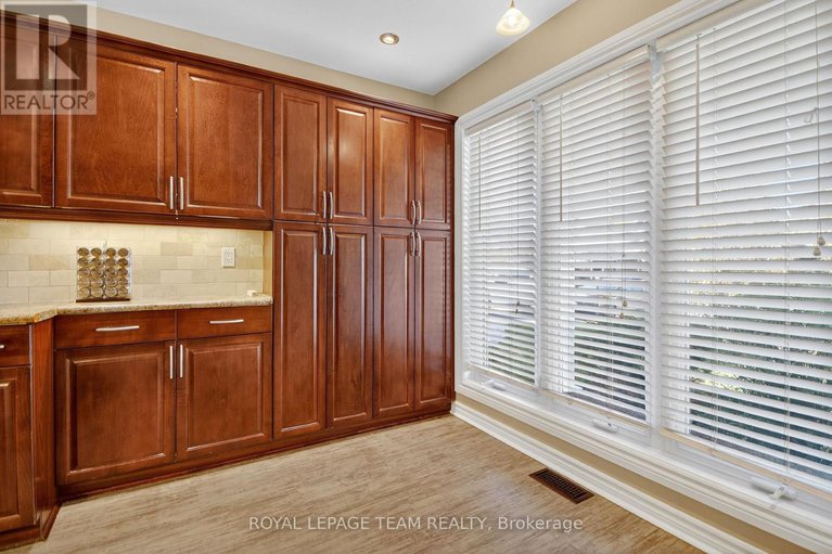 29200322/22-vesta-street/cedargrovefraserdale/ottawa/ontario/K2J3Y9_5