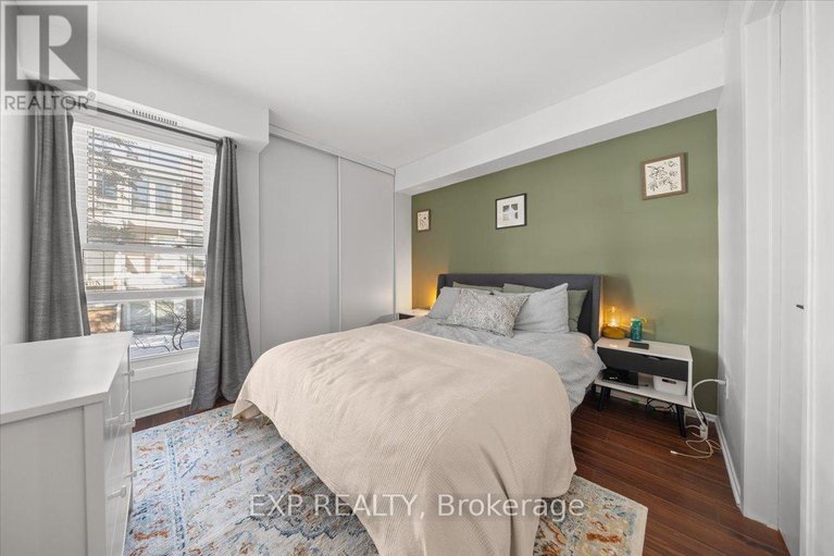 29397817/b-207-woodfield-drive/tanglewood/ottawa/ontario/K2G4P2_15