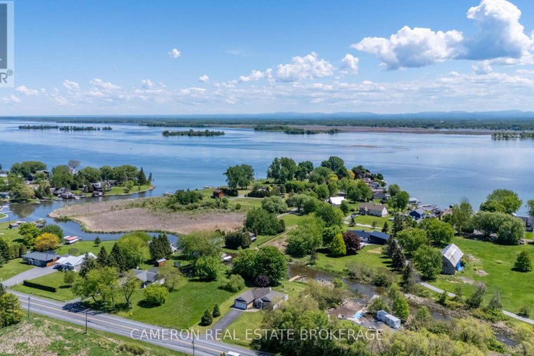 28386270/18614-county-2-road/south-glengarry-charlottenburgh-twp/south-glengarry/ontario/K6H5R5_2