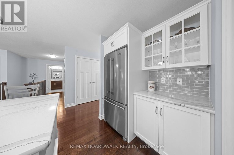 29641408/211-mckenny-street/mississippi-mills-ramsay-twp/mississippi-mills/ontario/K0A1A0_15