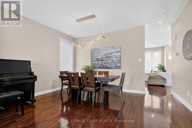 29411434/379-langrell-crescent/strandherd/ottawa/ontario/K2J5R8_9