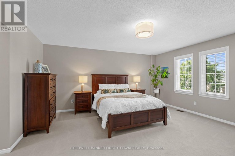 28479231/97-blackshire-circle/stonebridge/ottawa/ontario/K2J5M3_23