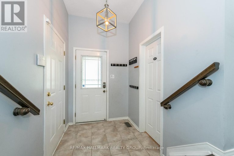 28873791/2028-boisfranc-circle/avalon-east/ottawa/ontario/K4A4Z6_4