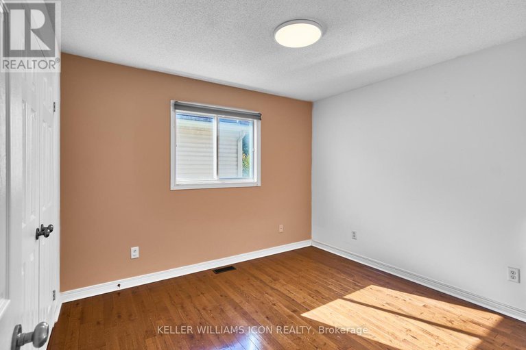 29271841/10-pondhollow-way/stonebridge/ottawa/ontario/K2J4Y4_42