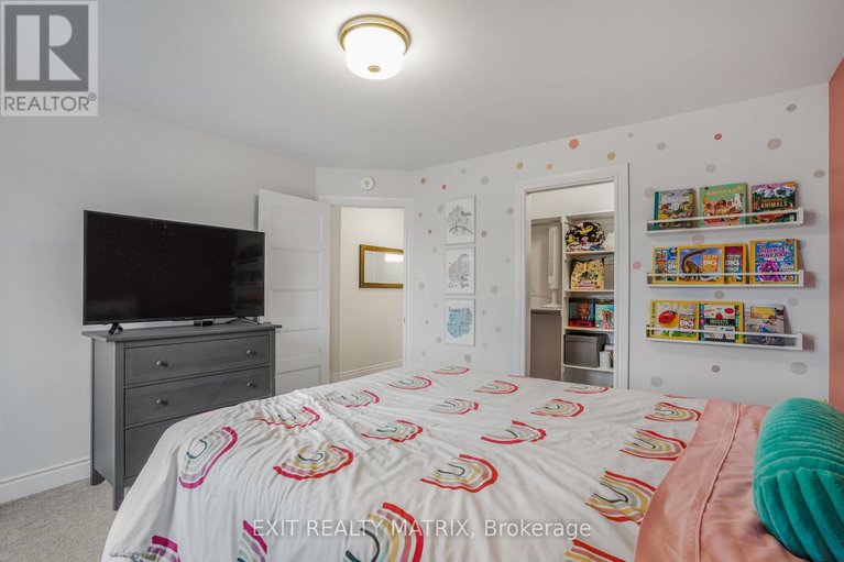 29642083/401-colmar-street/embrun/russell/ontario/K0A1W0_25