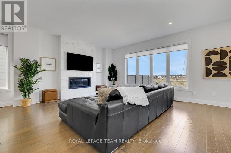 29589200/949-atrium-ridge/riverside-southgloucester-glen/ottawa/ontario/K4M0P3_13