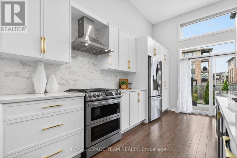 29677914/235-shinny-avenue/emerald-meadowstrailwest/ottawa/ontario/K2V0B9_22
