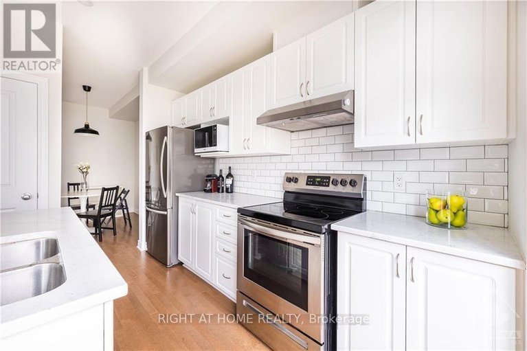28665277/116-vendome-street/avalon-west/ottawa/ontario/K4A3W4_9