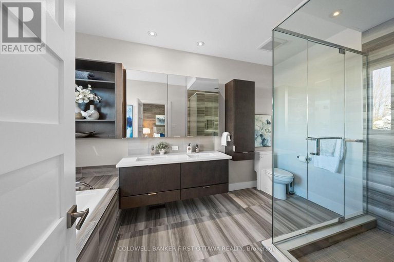 29322072/1828-heatherstone-crescent/springridgeeast-village/ottawa/ontario/K4A4P2_22