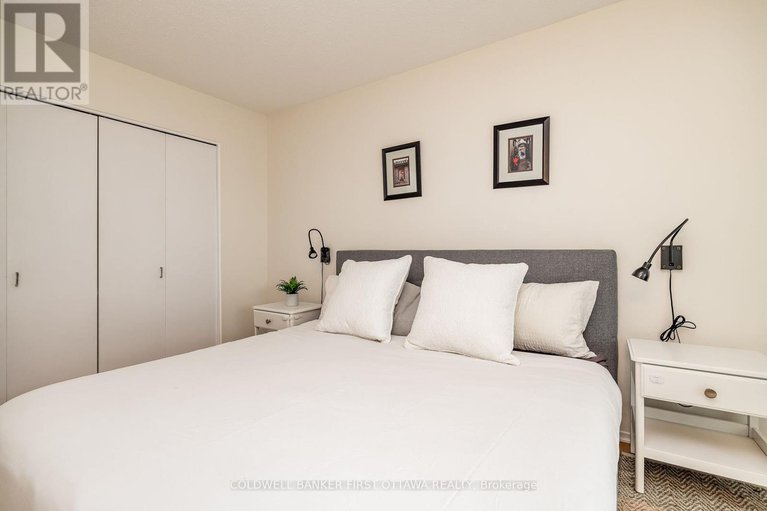 28497718/55-345-kintyre-private/carleton-square/ottawa/ontario/K2C3M6_19