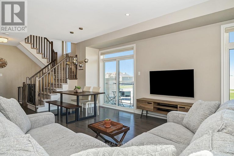 28478893/610-chaperal-private/avalon-west/ottawa/ontario/K4A0Y2_10