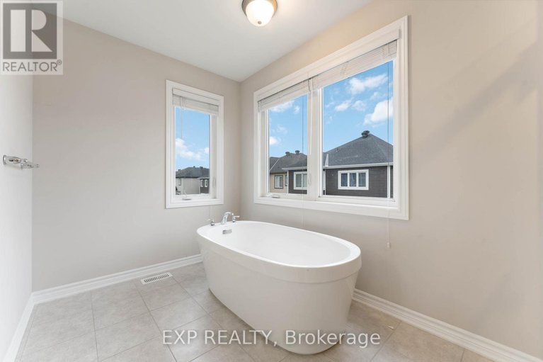 28827004/206-ponderosa-street/emerald-meadowstrailwest/ottawa/ontario/K2V0J6_28