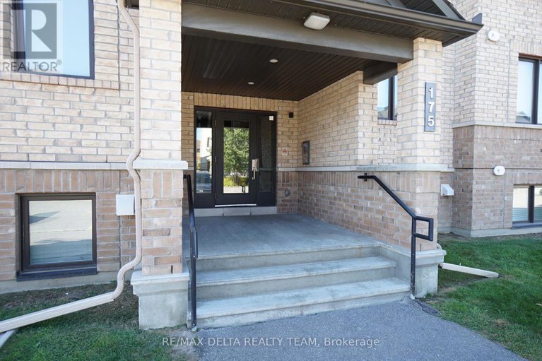 28984233/1-175-bluestone-private/avalon-west/ottawa/ontario/K4A0X7_1