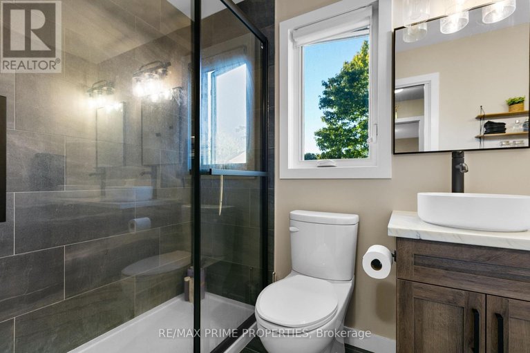 29565533/208-filion-street/embrun/russell/ontario/K0A1W0_31