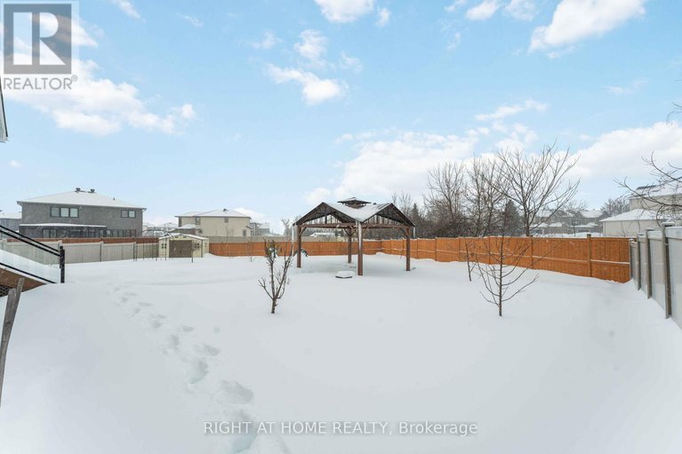 29367758/248-maygrass-way/remainder-of-stittsville-area/ottawa/ontario/K2S2K9_41