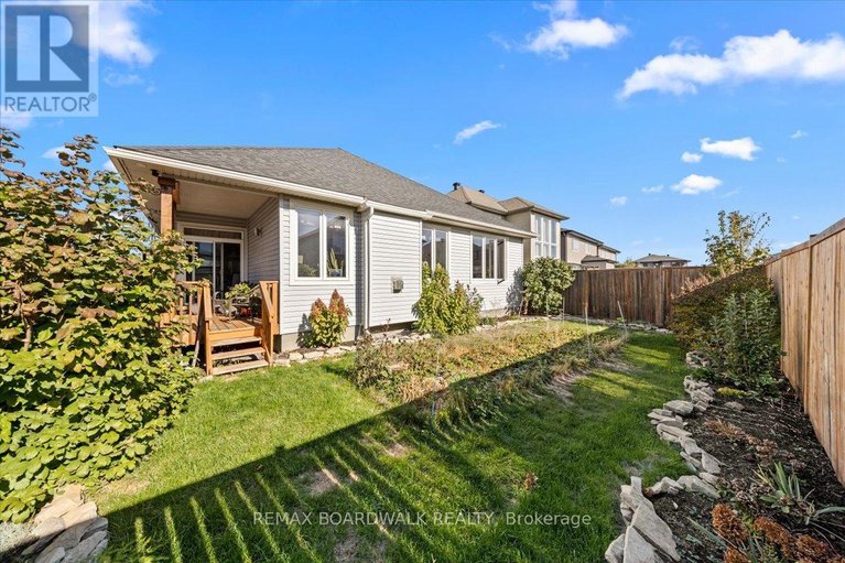 29612405/279-sceptre-way/emerald-meadowstrailwest/ottawa/ontario/K2V0C6_40