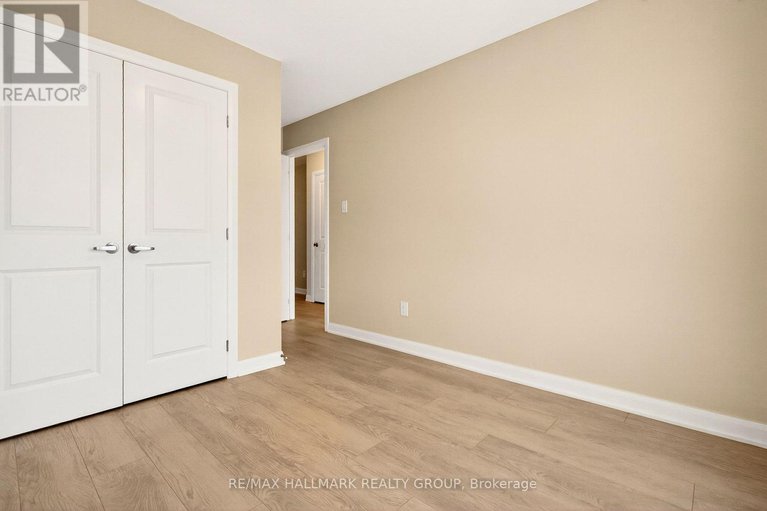 29099860/348-raheen-court-ottawa-circuit/half-moon-bay/ottawa/ontario/K2J7C2_30