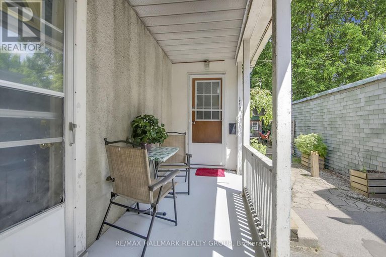 28532587/299-parkdale-avenue/hintonburg/ottawa/ontario/K1Y1G5_24