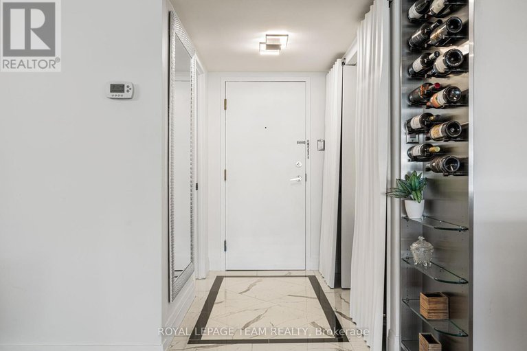28620323/401-1510-riverside-drive/riverview-park/ottawa/ontario/K1G4X5_6
