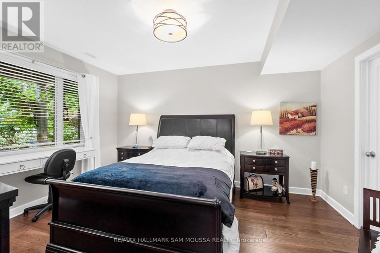 28989523/25-marsh-sparrow-private/morgans-grantsouth-march/ottawa/ontario/K2K3P1_31