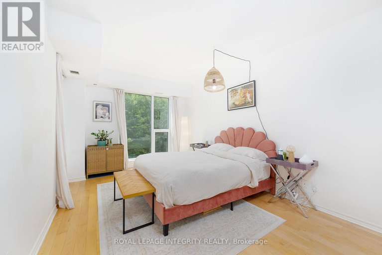 28669853/206-250-lett-street/west-centre-town/ottawa/ontario/K1R0A8_12